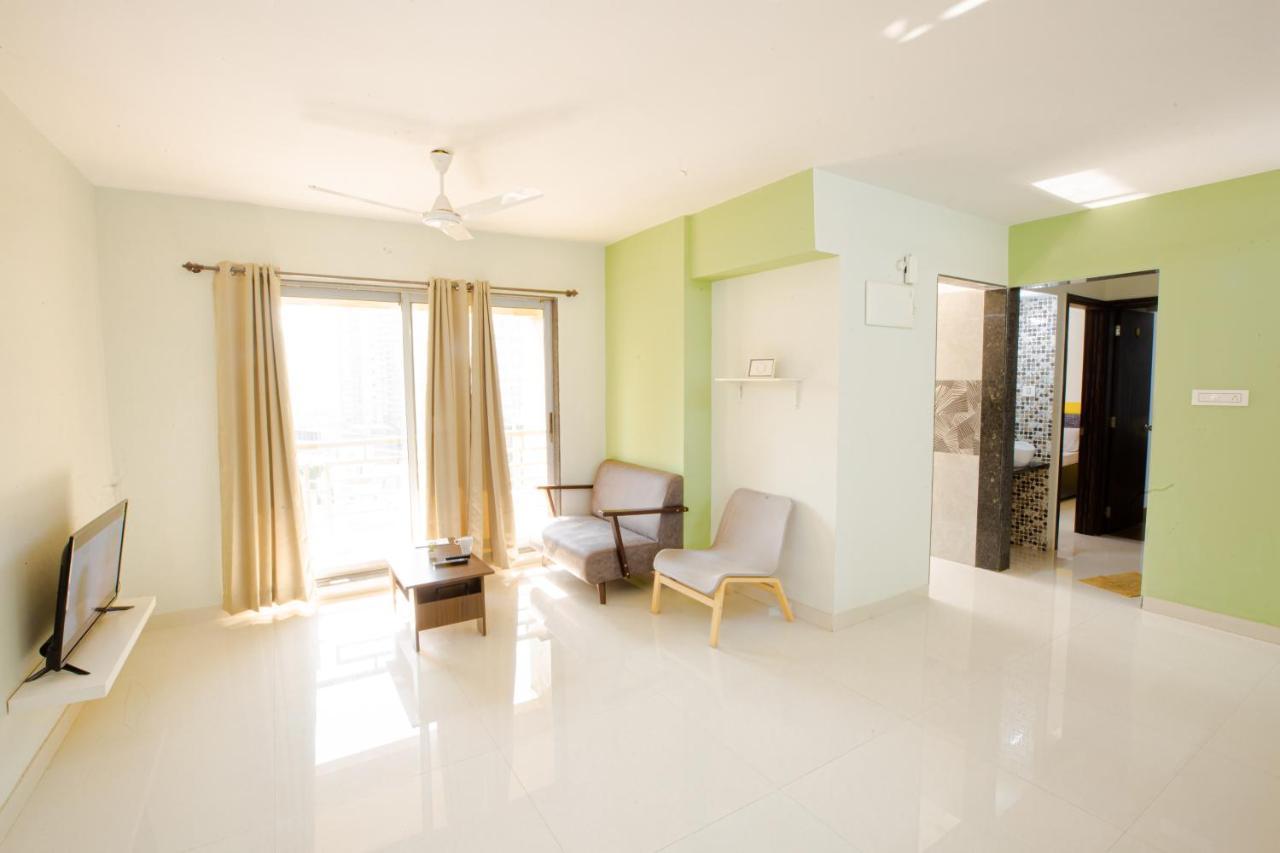 Covie Kharghar 200 Hostel Navi Mumbai Bagian luar foto